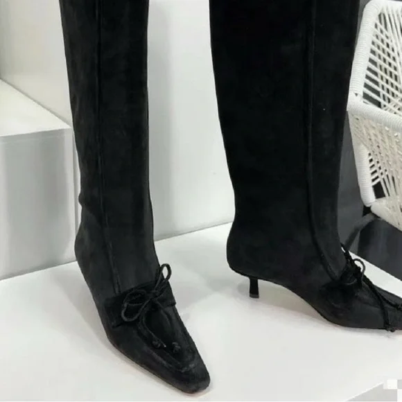 $1290! Burberry marina storm tall boots in black suede size 37.5 - Picture 7 of 7